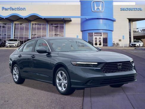 New 2026 Honda Accord LX image 5