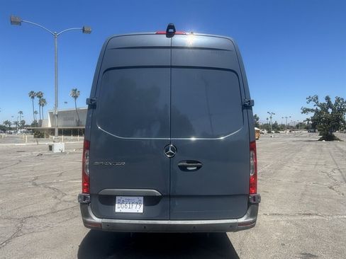Used 2019 Mercedes-Benz Sprinter 170 image 5