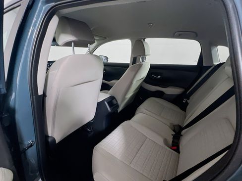 New 2026 Honda HR-V LX image 16