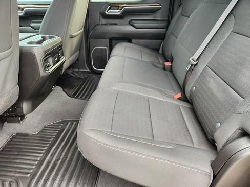 Used 2023 Chevrolet Silverado 1500 LT w/ Z71 Off-Road Package AWD/4WD image 30