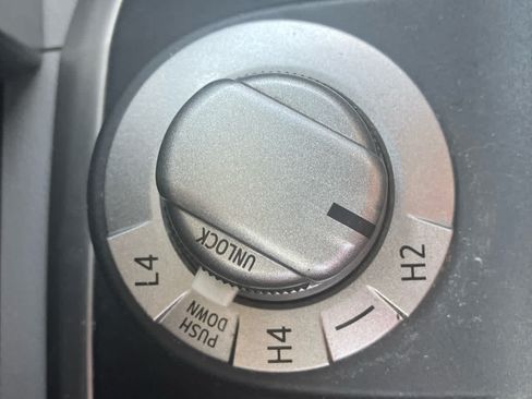 Used 2013 Toyota 4Runner SR5 w/ Convenience Pkg AWD/4WD image 27