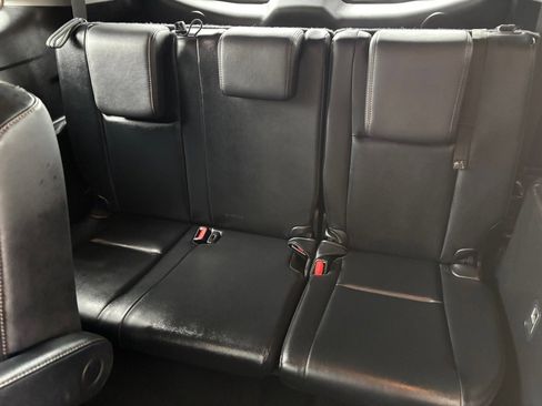 Used 2014 Toyota Highlander Limited image 23