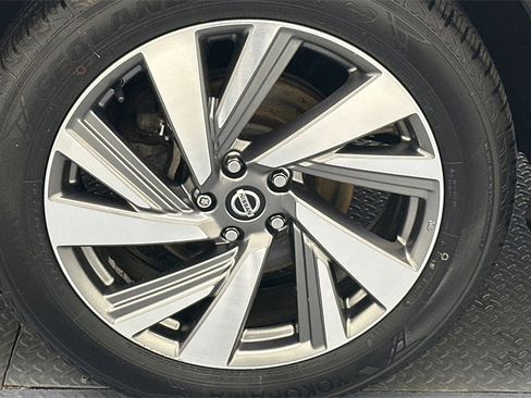 Certified 2019 Nissan Murano SL w/ SL Technology Package image 19