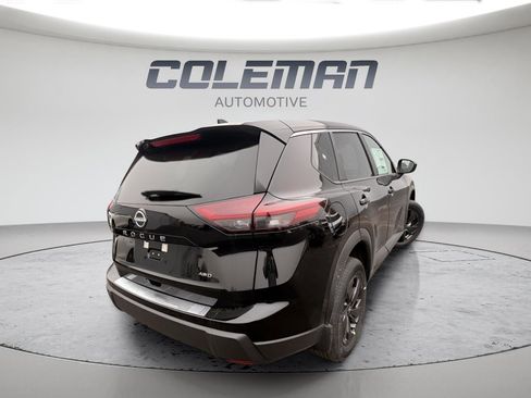 New 2026 Nissan Rogue SV w/ Cold Weather Package AWD/4WD image 10