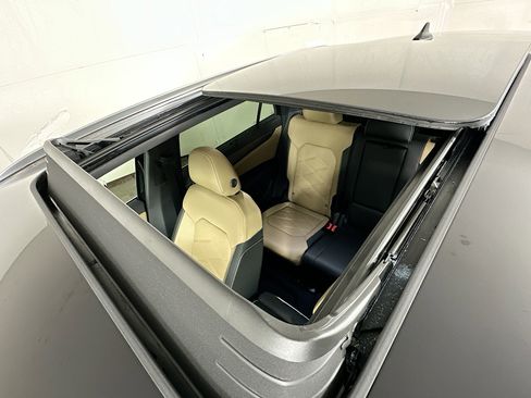 New 2026 Volkswagen Atlas Cross Sport SE image 20