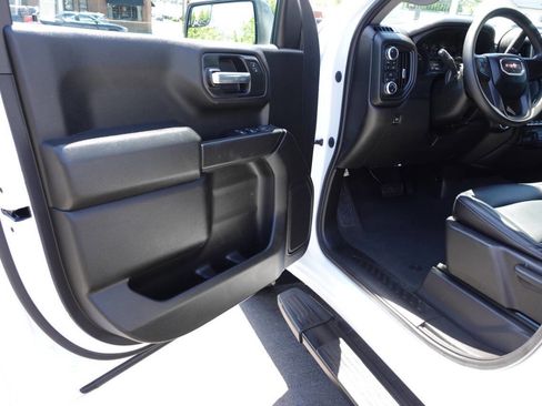 Used 2023 GMC Sierra 1500 Pro w/ Graphite Edition AWD/4WD image 15