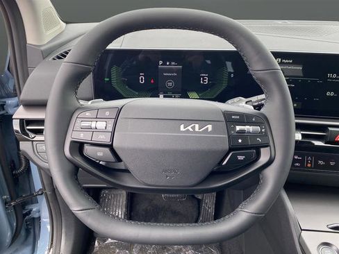 New 2026 Kia Sportage EX image 18