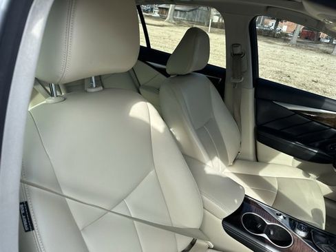 Used 2019 INFINITI Q50 Luxe w/ Essential Package (3.0T Luxe) image 25