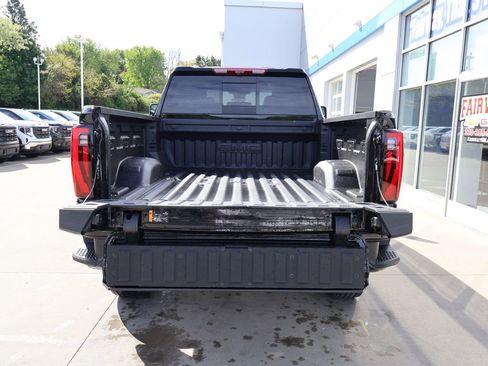 New 2026 GMC Sierra 2500 Denali w/ Denali Reserve Package AWD/4WD image 37