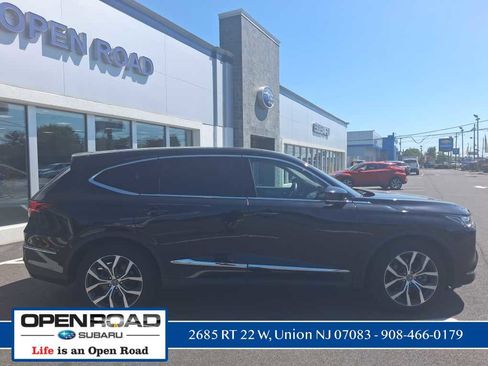 Used 2024 Acura MDX SH-AWD w/ Technology Package image 10