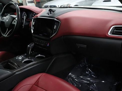 Used 2022 Maserati Ghibli Modena Q4 AWD/4WD image 25