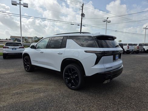 New 2026 Chevrolet Traverse RS FWD image 3