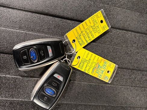 Used 2017 Subaru Outback 2.5i Limited image 34