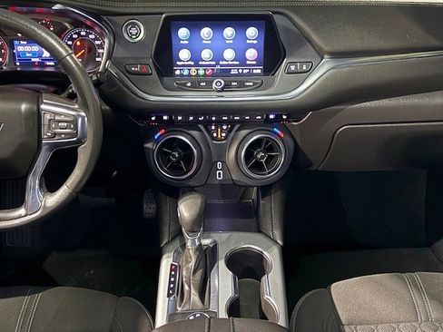 Used 2022 Chevrolet Blazer LT image 17