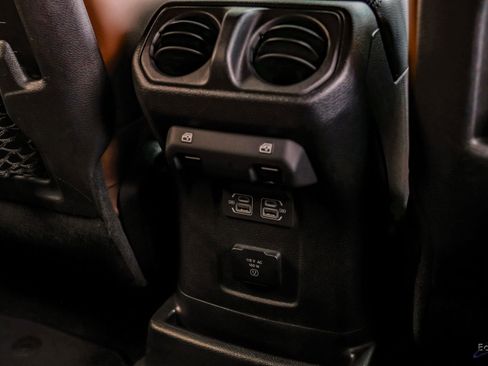 Used 2021 Jeep Wrangler Unlimited Rubicon image 95