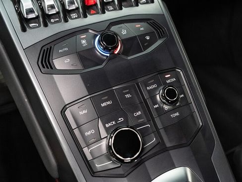 Used 2016 Lamborghini Huracan LP 580-2 RWD image 78