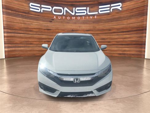 Used 2017 Honda Civic Touring image 12