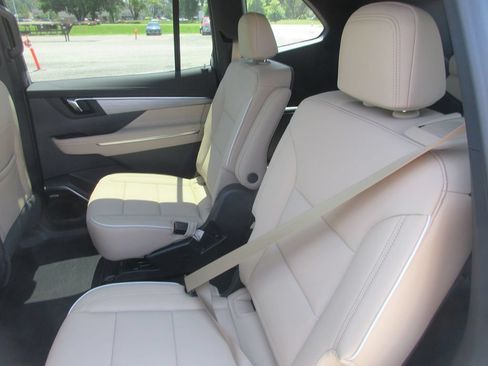 New 2026 Buick Enclave Preferred AWD/4WD image 13