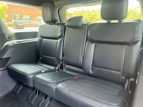 New 2027 Ford Expedition Platinum w/ Stealth Performance Package AWD/4WD image 19