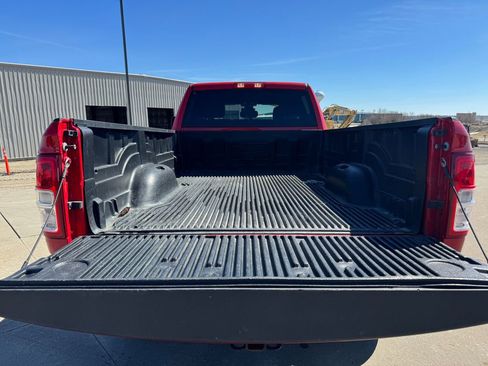 Used 2024 RAM 2500 Big Horn AWD/4WD image 10