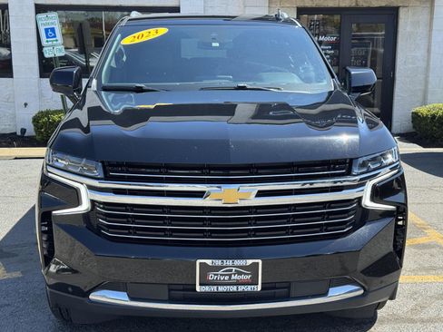 Used 2023 Chevrolet Suburban LT RWD image 14