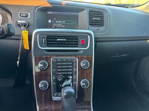 Used 2012 Volvo S60 T6 image 7