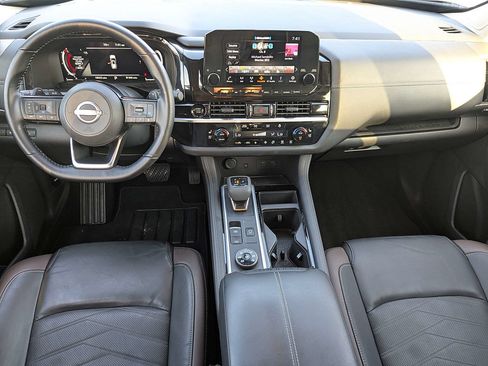 Used 2025 Nissan Pathfinder Platinum w/ Cargo Package AWD/4WD image 16