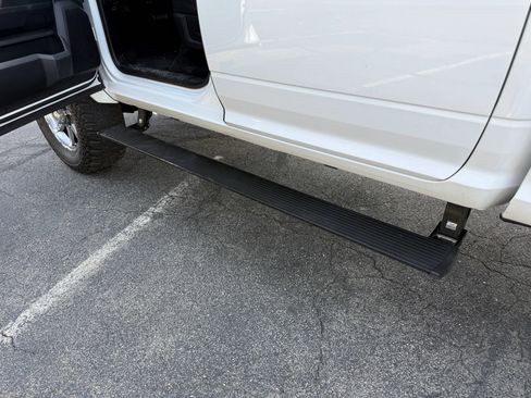 Used 2013 RAM 2500 Laramie AWD/4WD image 22