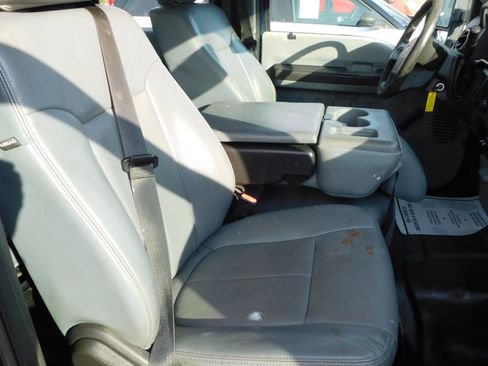 Used 2015 Ford F450 XL image 23