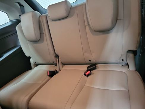 Used 2023 Honda Odyssey EX-L image 10