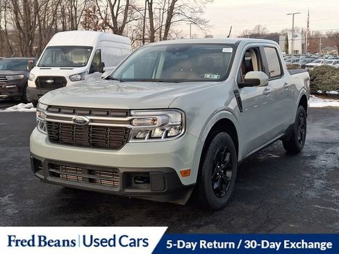 Certified 2022 Ford Maverick Lariat w/ Equipment Group 500A Standard image 4