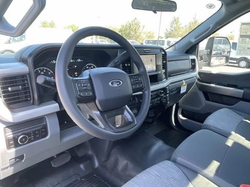 New 2026 Ford F250 XLT image 6