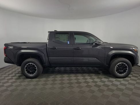 New 2026 Toyota Tacoma TRD Off-Road AWD/4WD image 8