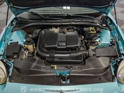 Used 2002 Ford Thunderbird image 40