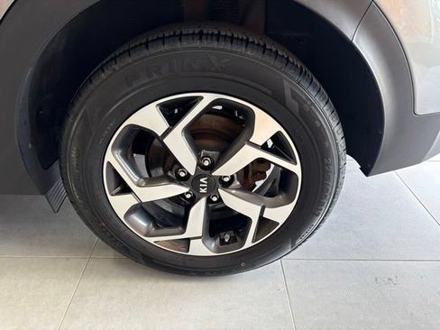 Used 2021 Kia Sportage LX AWD/4WD image 14