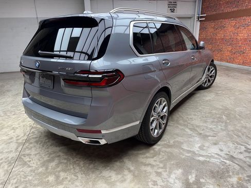 Used 2026 BMW X7 xDrive40i image 5