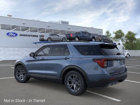 New 2026 Ford Explorer Active image 4