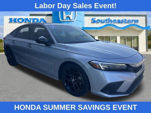 Used 2024 Honda Civic Sport image 3