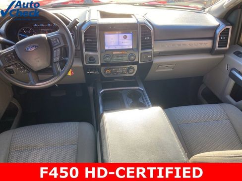 Used 2019 Ford F450 XLT w/ XLT Premium Package image 19