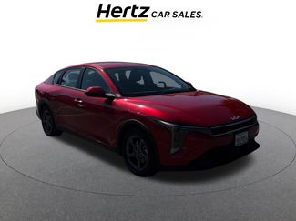 Used 2025 Kia K4 LXS video 1