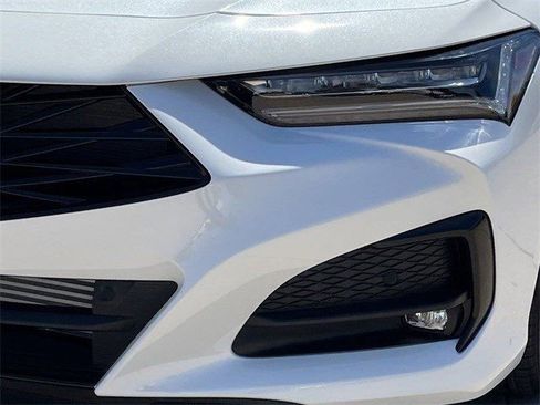 Used 2025 Acura TLX A-Spec Package image 9
