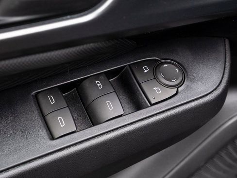 New 2025 Chevrolet Equinox EV RS w/ Active Safety Package 3 image 16