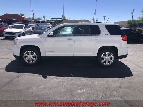 Used 2017 GMC Terrain SLE FWD image 5