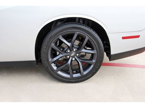 Used 2022 Dodge Challenger R/T w/ Plus Package image 29