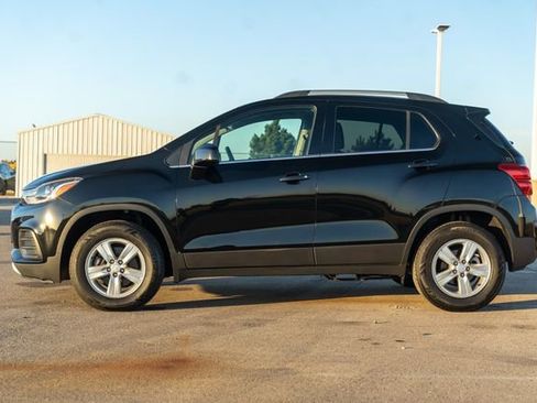 Used 2020 Chevrolet Trax LT image 4