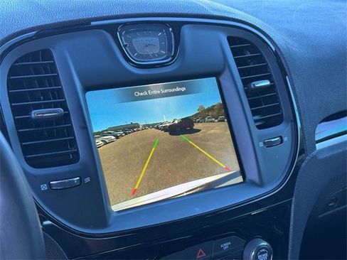 Used 2020 Chrysler 300 S w/ 300S Premium Group image 25