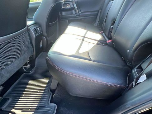 Used 2023 Toyota 4Runner TRD Off-Road Premium w/ Off Road Premium Plus Package image 18