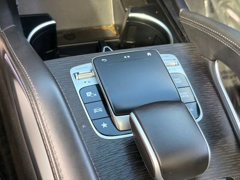 Used 2022 Mercedes-Benz GLE 53 AMG 4MATIC image 27