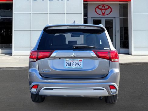 Used 2022 Mitsubishi Outlander SEL image 5