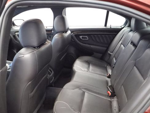 Used 2018 Ford Taurus Limited AWD/4WD image 37